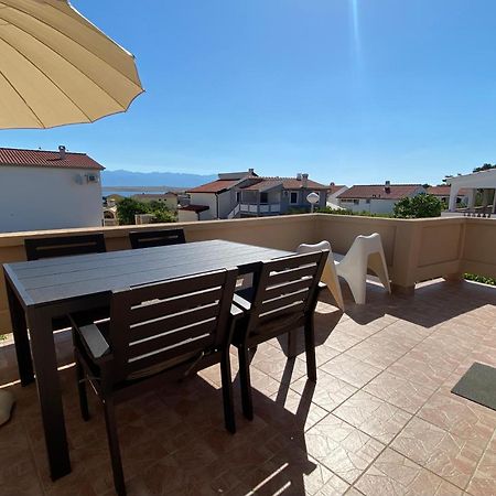 Beachfront Apartment Vir Dış mekan fotoğraf