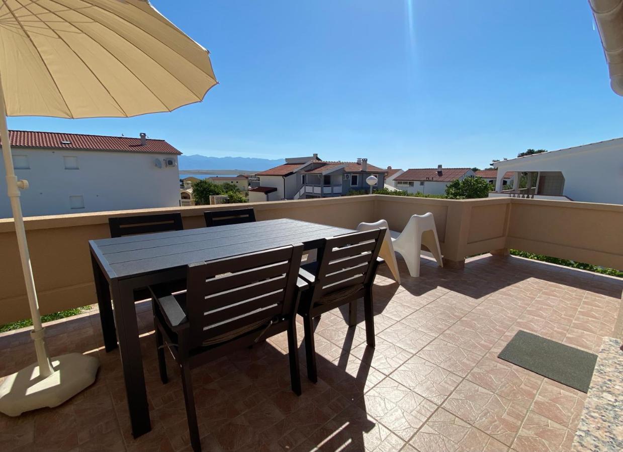 Beachfront Apartment Vir Dış mekan fotoğraf
